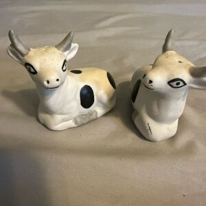 Ceramic Cow Figurines salt and pepper shakers